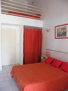 L Empereur Hotel